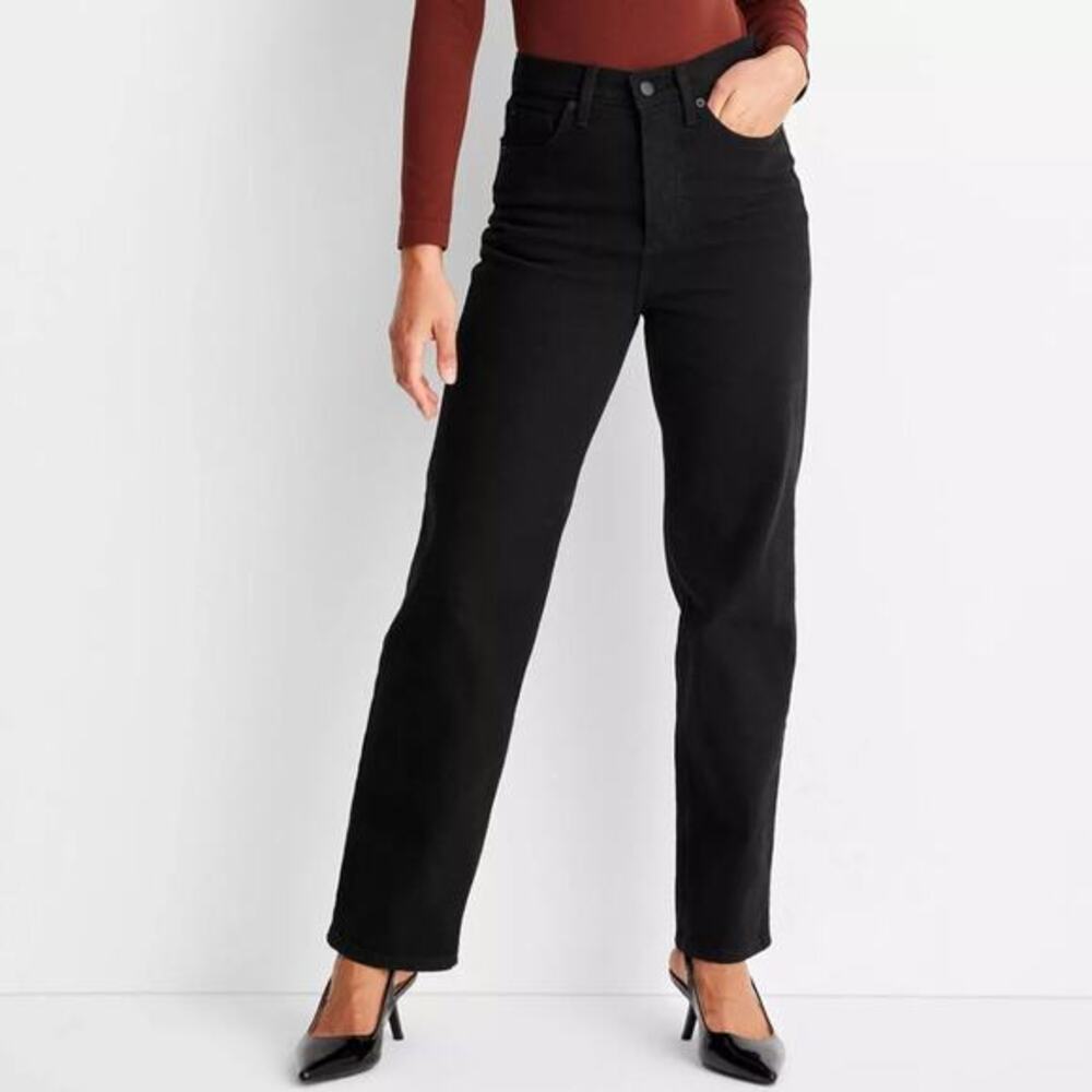 Universal Thread Women's High Rise‎ Straight Jeans Black Size 2